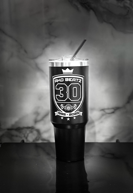 AKO BEATZ ANNIVERSARY STANLEY-STYLE 4OZ WATER BOTTLE - SLEEK BLACK